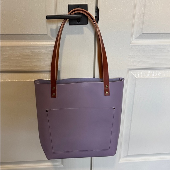 NWT Portland Leather Lavender Tote with Tan Handles Medium/Large FREE TASSEL - Picture 5 of 10